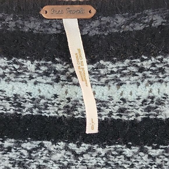 Free people, striped knit tunic dress- Size Large - Picture 3 of 7